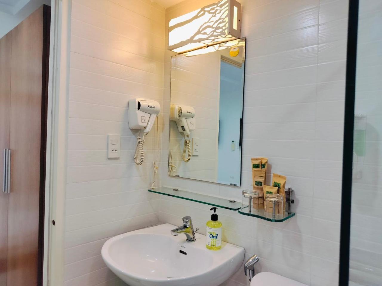 Adventure Hotel Ho Chi Minh Zewnętrze zdjęcie